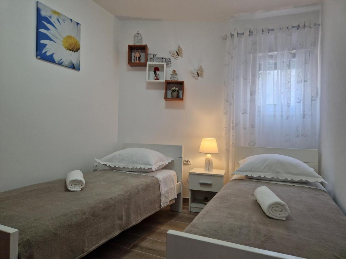 Apartments Duje Split Eksteriør billede
