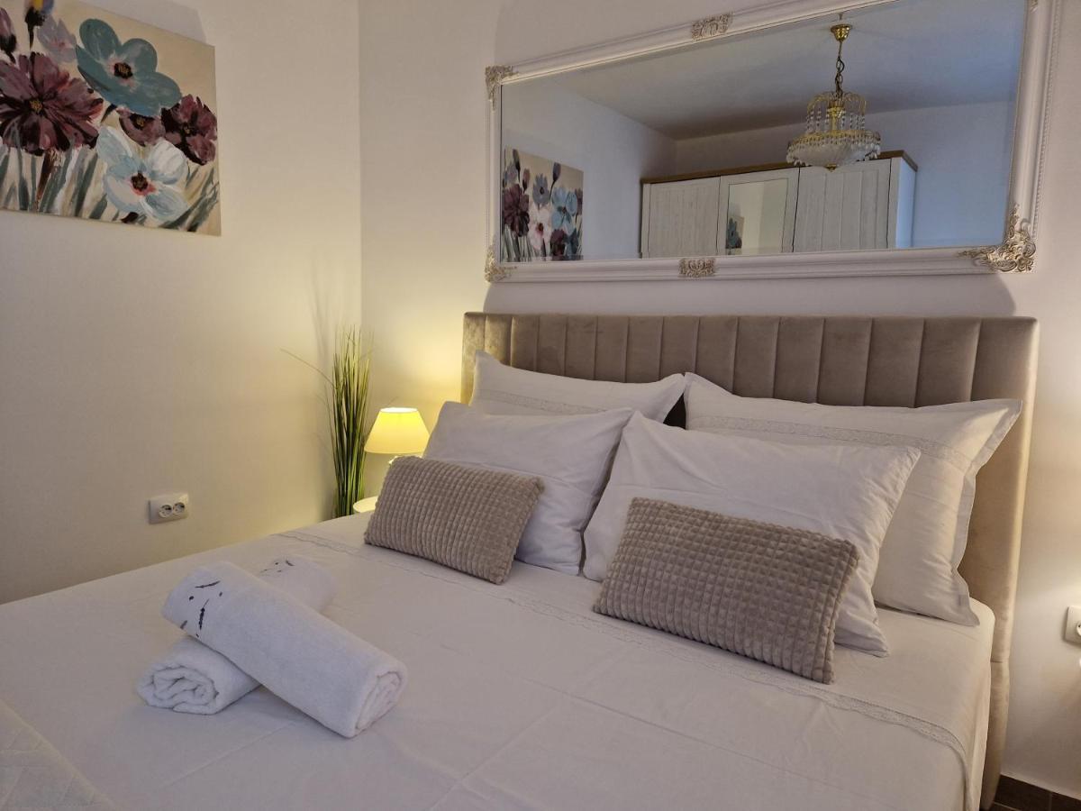 Apartments Duje Split Eksteriør billede